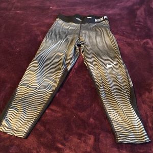 Nike dryfit Capri